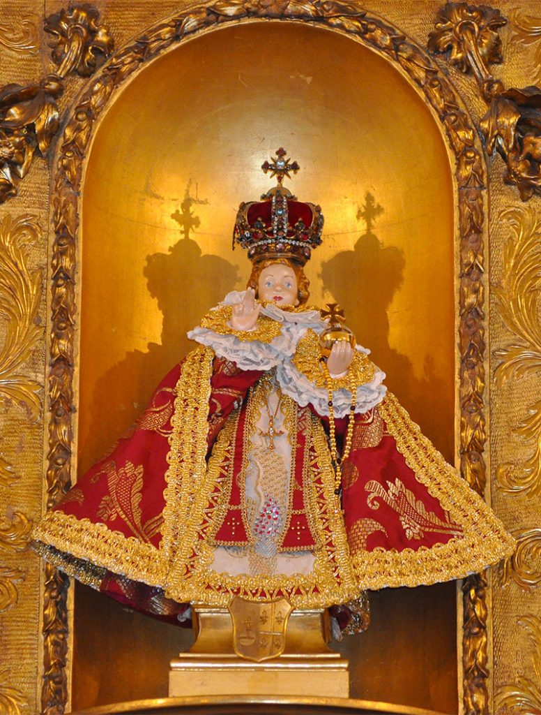 La statue de l’Enfant-Jésus de Prague